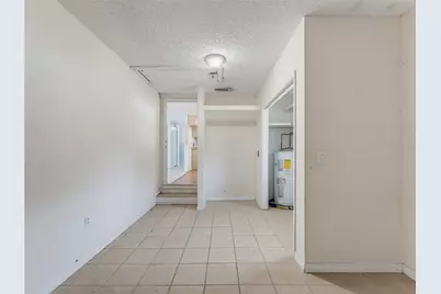 1116 E Oakwood Street, Tarpon Springs, FL 34689 - Photo 29