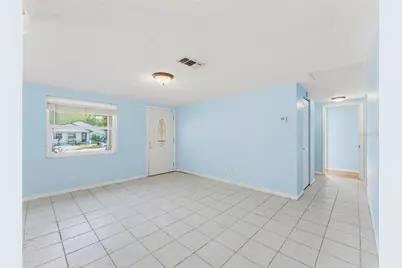 1116 E Oakwood Street, Tarpon Springs, FL 34689 - Photo 13