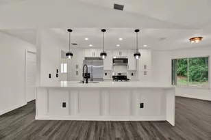 12186 Lamont Dr, Spring Hill, FL 34608 - Photo 5