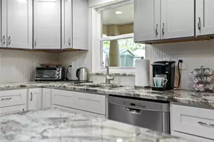 7466 Apache Trail, Spring Hill, FL 34606 - Photo 23