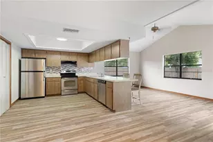 2354 Deltona Blvd, Spring Hill, FL 34606 - Photo 13