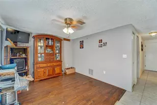 10800 Los Santos Dr, Port Richey, FL 34668 - Photo 17