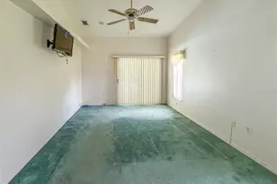 1463 Brigadier Dr, Spring Hill, FL 34608 - Photo 19