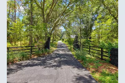 15234 Scanio, Spring Hill, FL 34610 - Photo 11