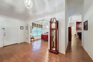 15234 Scanio, Spring Hill, FL 34610 - Photo 17