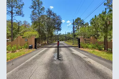 15234 Scanio, Spring Hill, FL 34610 - Photo 9
