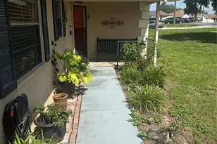 2283 Renton Ln, Spring Hill, FL 34609 - Photo 7