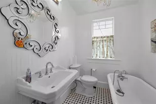 3421 Iris St N, Saint Petersburg, FL 33704 - Photo 29