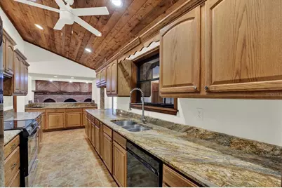 11251 Salina Street, Brooksville, FL 34614 - Photo 13