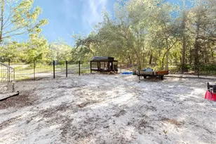 11083 Maybird Ave, Weeki Wachee, FL 34613 - Photo 81