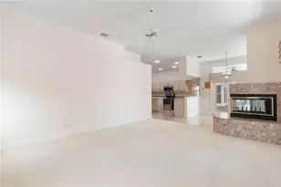 2122 Platinum Dr, Sun City Center, FL 33573 - Photo 17