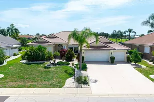 2122 Platinum Dr, Sun City Center, FL 33573 - Photo 1