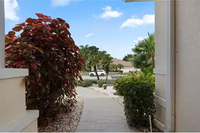 2122 Platinum Drive, Sun City Center, FL 33573 - Photo 5