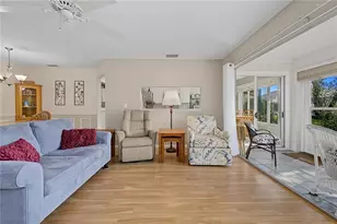 2468 Whispering Pines Ct, Spring Hill, FL 34606 - Photo 13