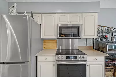 2468 Whispering Pines Court, Spring Hill, FL 34606 - Photo 17
