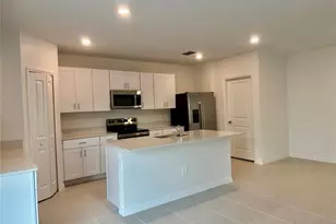 8842 Dusty Ln, New Port Richey, FL 34655 - Photo 3