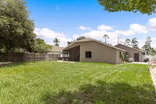 10551 Magrath Ln, New Port Richey, FL 34654 - Photo 33