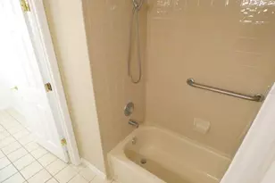 907 Brittany Park Blvd, Tarpon Springs, FL 34689 - Photo 29