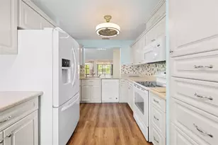 11613 Pear Tree Dr, New Port Richey, FL 34654 - Photo 19