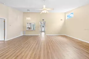 11613 Pear Tree Dr, New Port Richey, FL 34654 - Photo 11