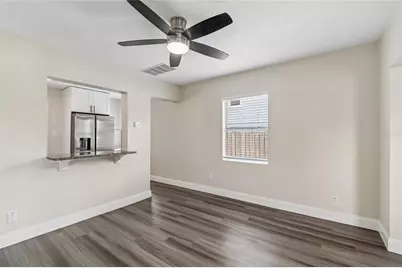 203 E Emma Street, Tampa, FL 33603 - Photo 11