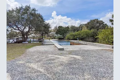 1805 Mountain Ash Way, New Port Richey, FL 34655 - Photo 5