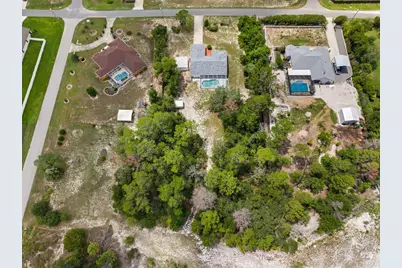 7401 Blackbird Avenue, Weeki Wachee, FL 34613 - Photo 53