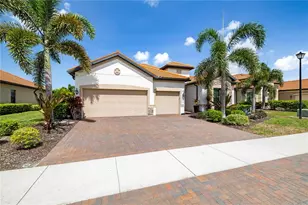 10868 Tarflower Dr, Venice, FL 34293 - Photo 3