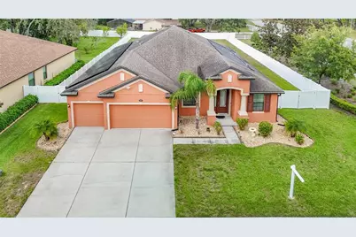 422 Challice Drive, Spring Hill, FL 34609 - Photo 3