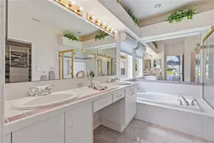 1063 Dartford Dr, Tarpon Springs, FL 34688 - Photo 23
