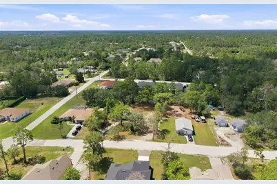 10380 Golden Avenue, Weeki Wachee, FL 34613 - Photo 31