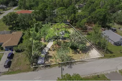 10380 Golden Avenue, Weeki Wachee, FL 34613 - Photo 3