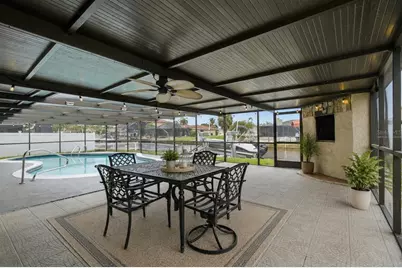 9911 Island Harbor Drive, Port Richey, FL 34668 - Photo 31