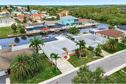 9911 Island Harbor Drive, Port Richey, FL 34668 - Photo 37