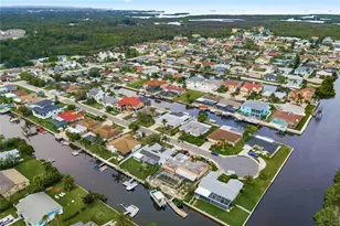 9911 Island Harbor Dr, Port Richey, FL 34668 - Photo 45