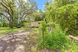 122 Arkays Ave, Spring Hill, FL 34609 - Photo 3