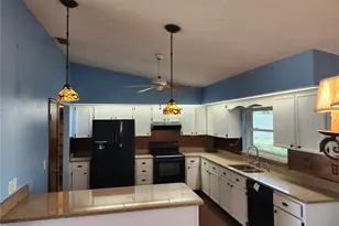 10115 Hayward Rd, Spring Hill, FL 34608 - Photo 7