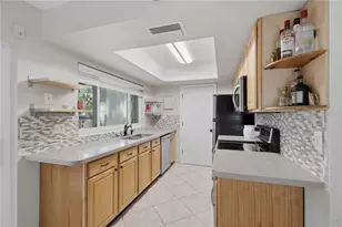 6214 Dewdrop Way, Temple Terrace, FL 33617 - Photo 5