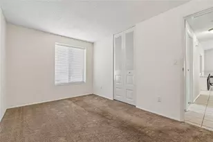 10305 Turkey Oak Dr, New Port Richey, FL 34654 - Photo 11