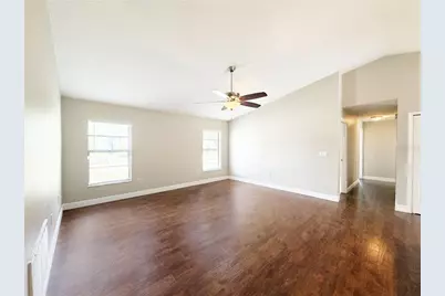 588 Hollowtree Place, Tarpon Springs, FL 34688 - Photo 15