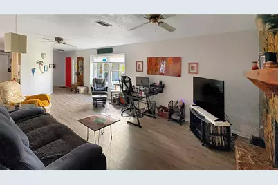 1420 Somerset Avenue, Spring Hill, FL 34609 - Photo 7