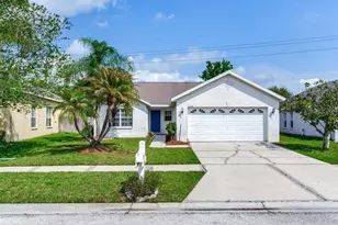 1126 Vinetree Dr, Brandon, FL 33510 - Photo 1