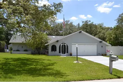 8236 Annapolis Road, Spring Hill, FL 34606 - Photo 3
