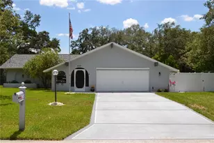 8236 Annapolis Rd, Spring Hill, FL 34606 - Photo 1