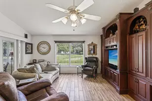 11404 Turtle Dove Pl, New Port Richey, FL 34654 - Photo 5