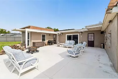 4306 Newbury Drive, New Port Richey, FL 34652 - Photo 37