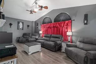 4286 Bluewater Ave, Spring Hill, FL 34606 - Photo 9