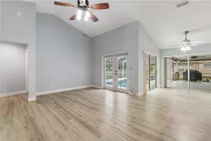1259 Overland Dr, Spring Hill, FL 34608 - Photo 5
