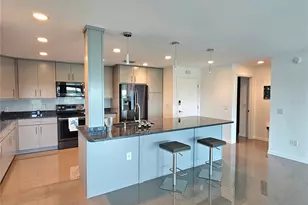 244 Mariner Dr, Tarpon Springs, FL 34689 - Photo 5