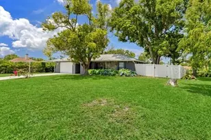 6480 Indian Rock Ct, Spring Hill, FL 34606 - Photo 3